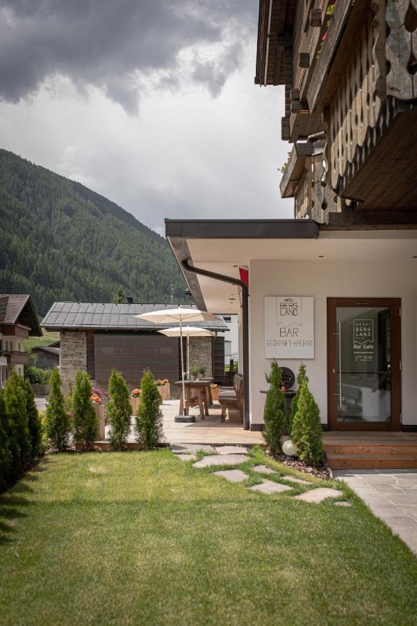 Hotel Bergland Cadipietra Eksteriør billede