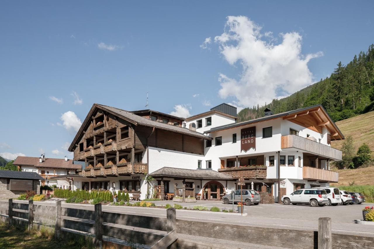 Hotel Bergland Cadipietra Eksteriør billede