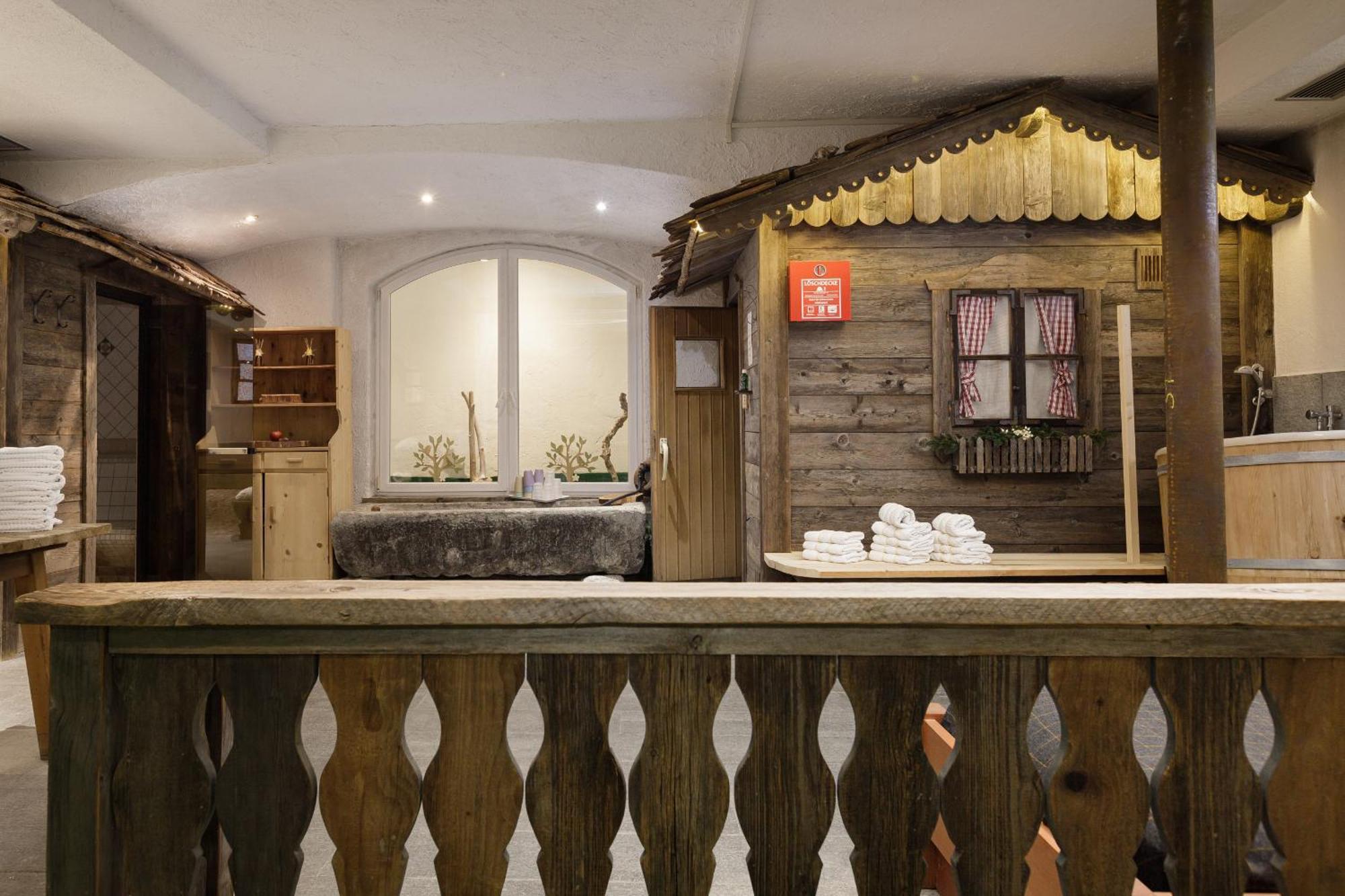 Hotel Bergland Cadipietra Eksteriør billede